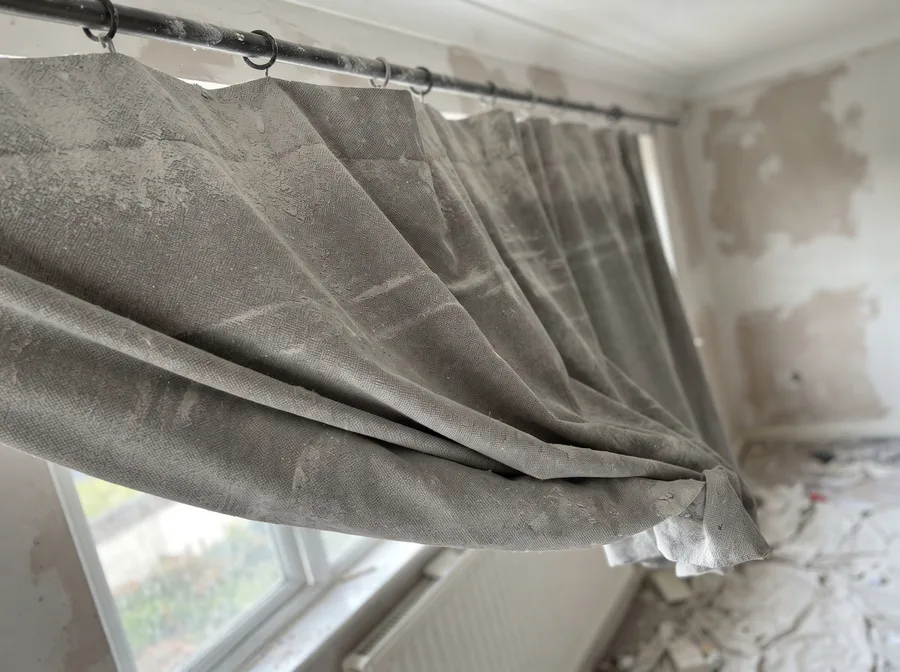 Cortinas · post-obra antes de la limpieza